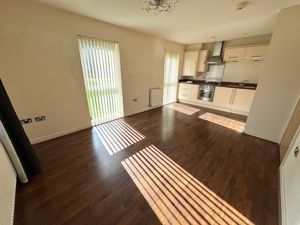 Lounge / Kitchen- click for photo gallery